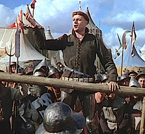 Laurence Olivier as Henry V at Agincourt