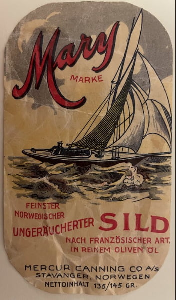 Label with yacht design
